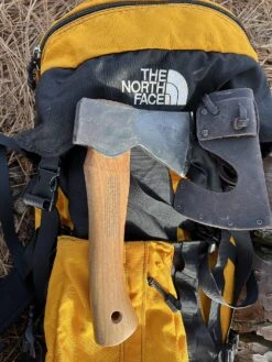 Hults Bruk Jonaker -Firesettle Camp Shop 1D1F767C B0B2 421B A999 47579518311B