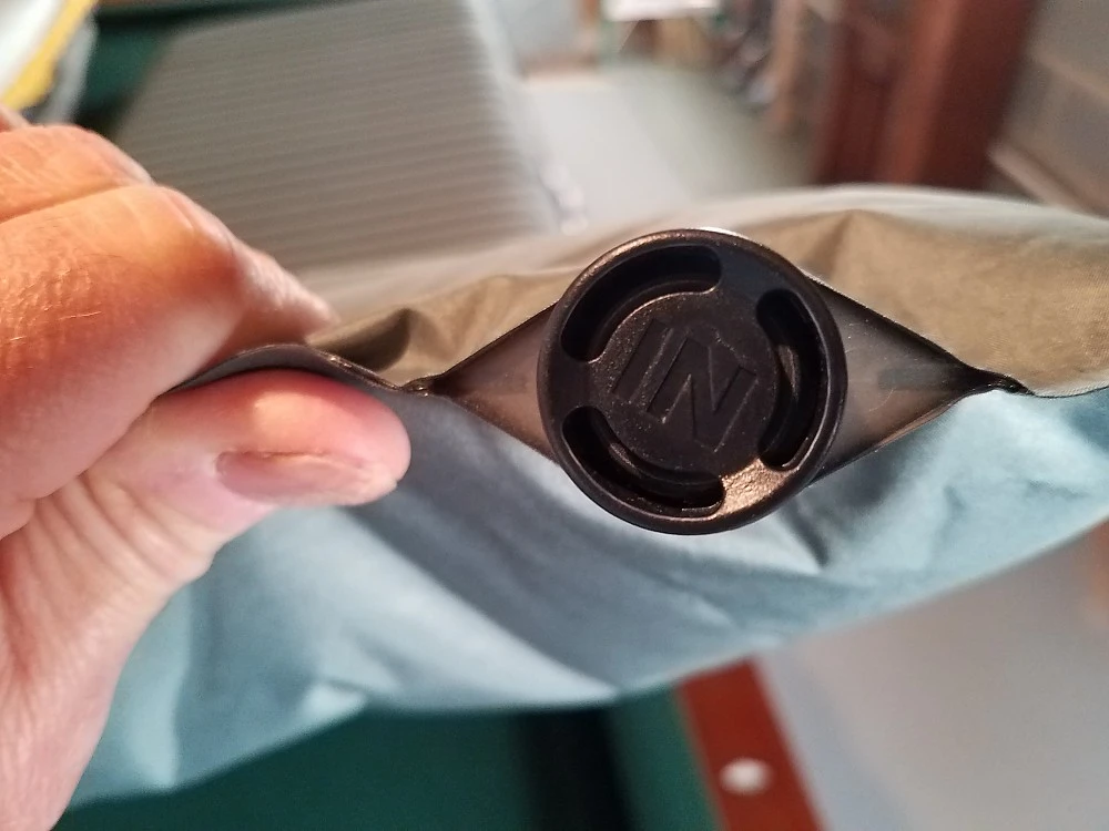 Therm-a-Rest NeoAir Topo Luxe 9 Therm-a-Rest NeoAir Topo Luxe - Image 9